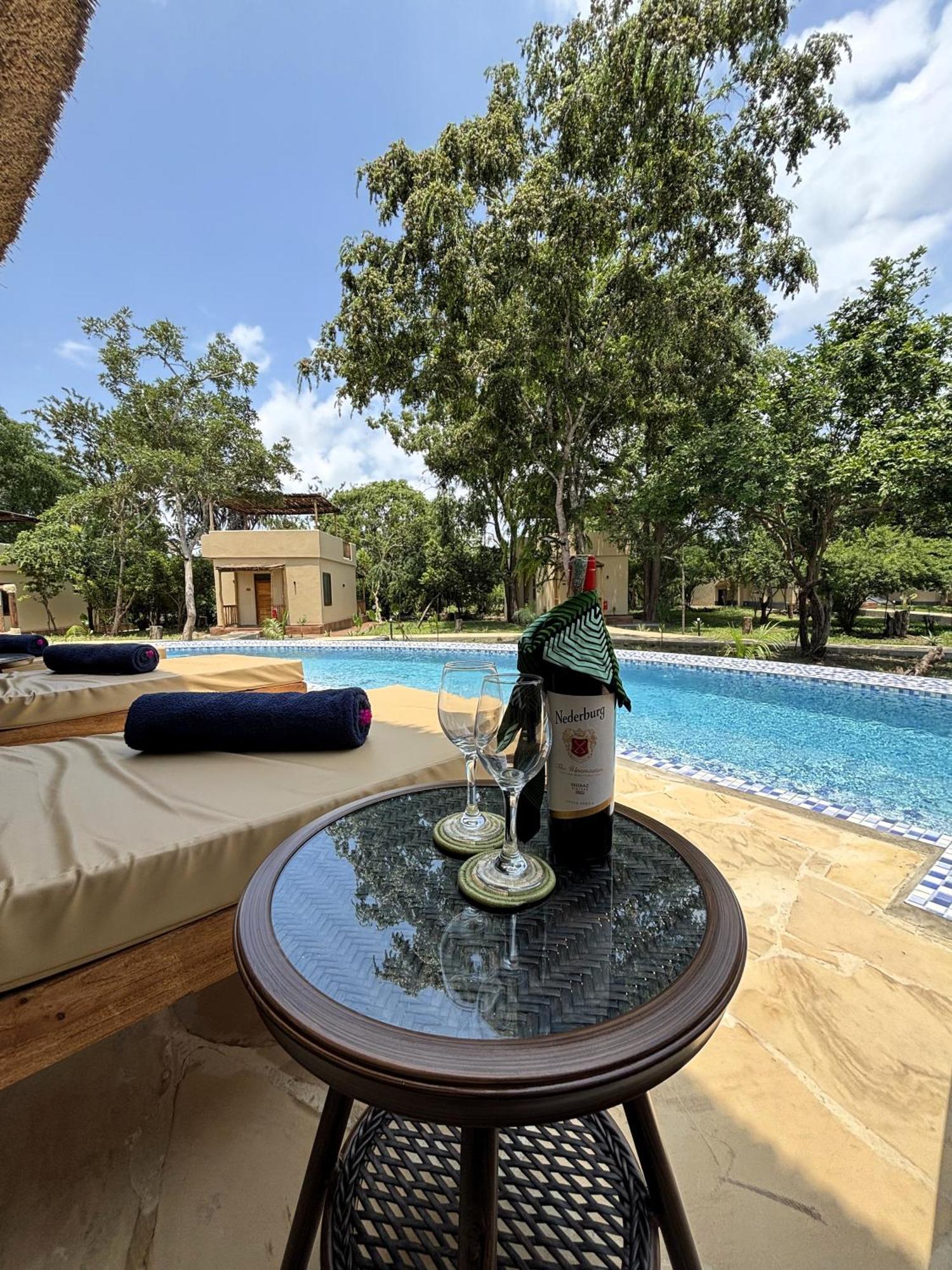 Villa Africa Safari Nyerere à Kwangwazi Extérieur photo